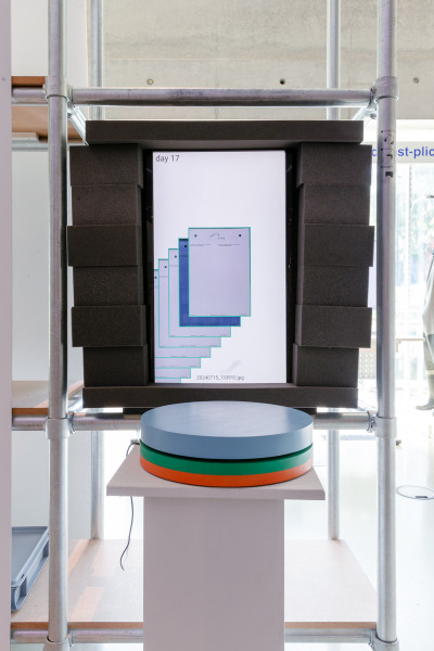 Live Archive by meta office