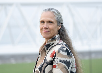 Carola Hein, curator