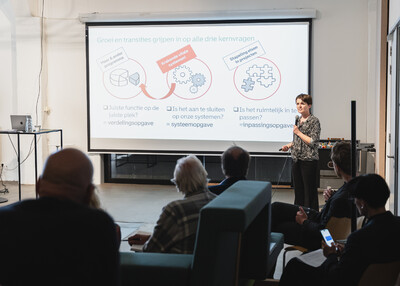 Key Findings from the Fifth Working Session IABR Atelier Delta Rijnmond&ndash;Drechtsteden 2100, theme Governance 